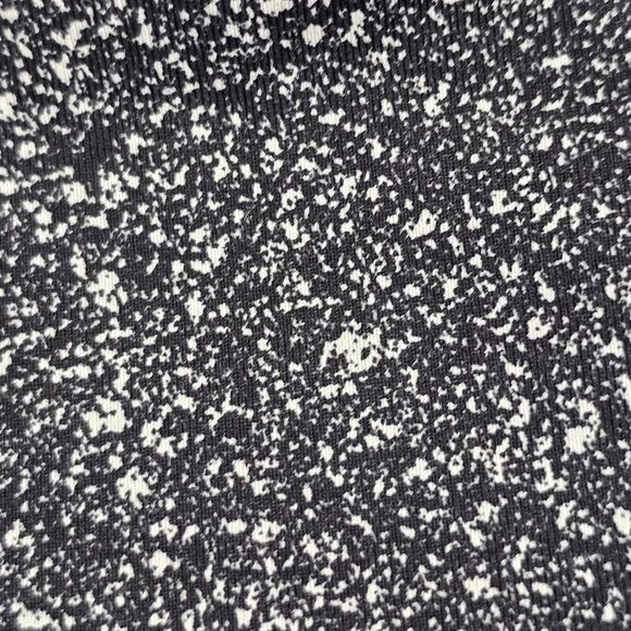 Lululemon Athletica Women's Gray Invigorate Bra Long Line Size 2 - Picture 6 of 7